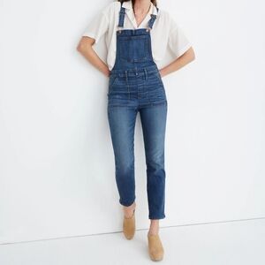Madewell Small Stovepipe Overalls In Lorton Wash